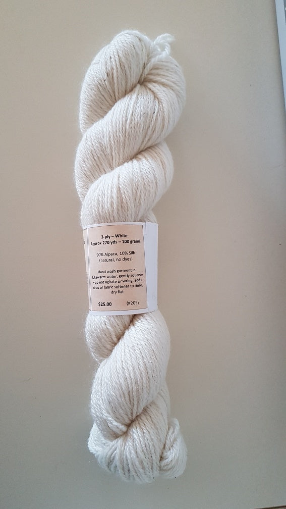 205 3 Ply White Alpaca-Yarn 90, Silk 10%