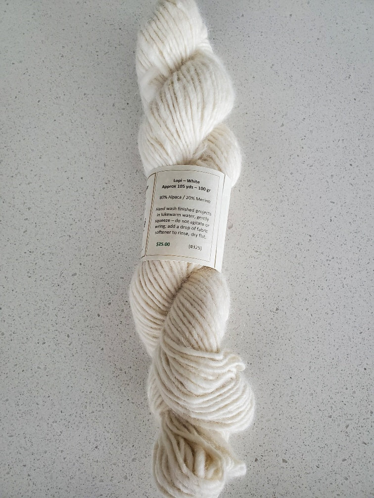325 Lopi White Alpaca Yarn (80% Alpaca/20% Merino) - Country Gables Ltd